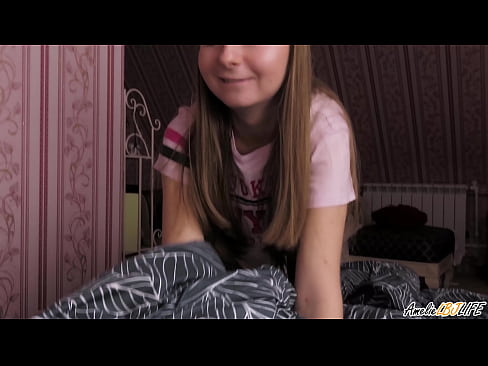 ❤️ Tarraingíonn Blondie BFF go domhain uirthi agus faigheann sí cum ina béal Porn crua  uainn ga.xxxpornolive.ru ❌️